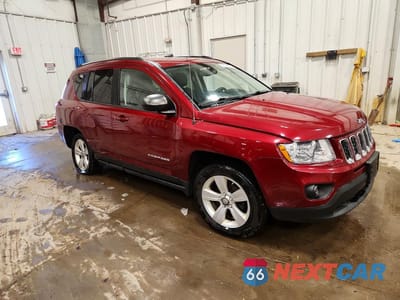 Czwarte zdjęcie samochodu z boku: 2012 JEEP COMPASS SPORT VIN:1C4NJDBB6CD572311 - miniatura