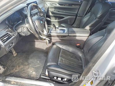 Zdjęcie 7 z 12 samochodu: 2019 BMW 740 I VIN:WBA7E2C56KB217513 - miniatura