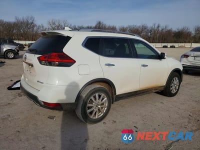 Trzecie zdjęcie samochodu z tyłu: 2017 NISSAN ROGUE SV VIN:KNMAT2MV2HP569013 - miniatura