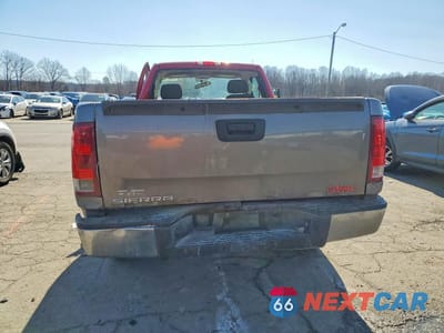 Zdjęcie 6 z 12 samochodu: 2010 GMC SIERRA K1500 VIN:1GTPKTE03AZ288354 - miniatura