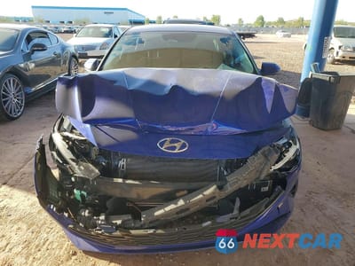 Piąte zdjęcie samochodu w środku: 2023 HYUNDAI ELANTRA SEL VIN:KMHLM4AG8PU585414 - miniatura