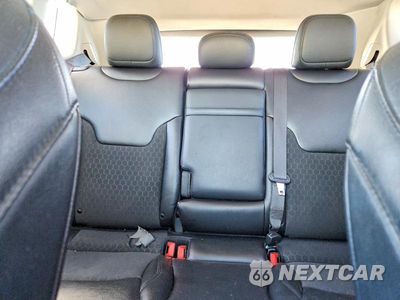 Zdjęcie 10 z 12 samochodu: 2019 JEEP COMPASS LATITUDE VIN:3C4NJDBBXKT740704 - miniatura