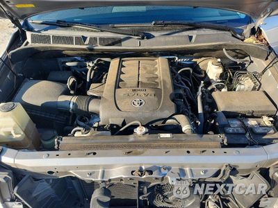 Zdjęcie 12 z 13 samochodu: 2018 TOYOTA SEQUOIA LIMITED VIN:5TDKY5G12JS072040 - miniatura