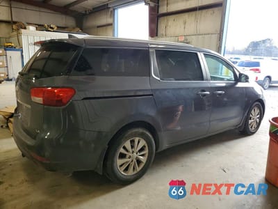 Trzecie zdjęcie samochodu z tyłu: 2017 KIA SEDONA LX VIN:KNDMB5C10H6329089 - miniatura