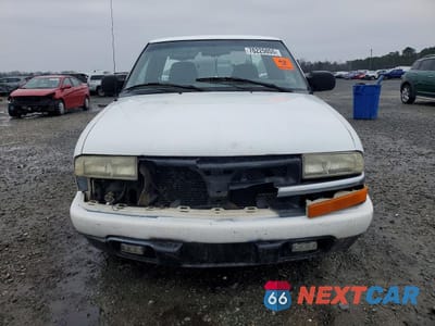 Piąte zdjęcie samochodu w środku: 2000 CHEVROLET S TRUCK S10 VIN:1GCCS19W8Y8135972 - miniatura