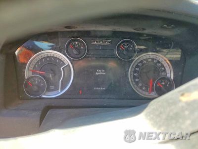 Zdjęcie 9 z 12 samochodu: 2013 RAM 1500 SLT VIN:1C6RR6GP7DS655728 - miniatura