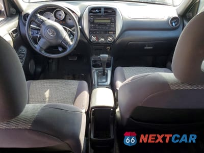 Zdjęcie 8 z 13 samochodu: 2005 TOYOTA RAV4 BASE VIN:JTEHD20V450052541 - miniatura