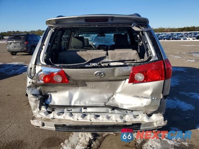 Zdjęcie 6 z 13 samochodu: 2007 TOYOTA SIENNA CE VIN:5TDZK23C67S028296 - miniatura