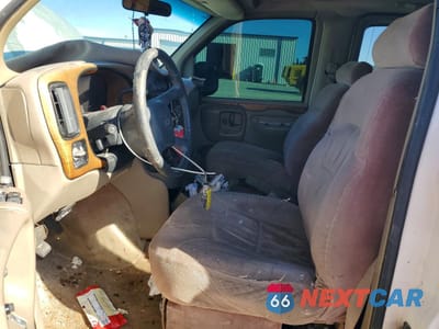 Zdjęcie 7 z 14 samochodu: 1998 CHEVROLET EXPRESS G1500 VIN:1GBFG15R9W1106490 - miniatura