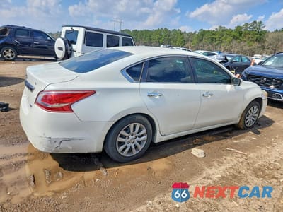 Trzecie zdjęcie samochodu z tyłu: 2013 NISSAN ALTIMA 2.5 VIN:1N4AL3AP2DN516108 - miniatura
