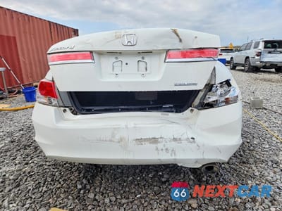 Zdjęcie 6 z 12 samochodu: 2012 HONDA ACCORD SE VIN:1HGCP2F66CA144796 - miniatura