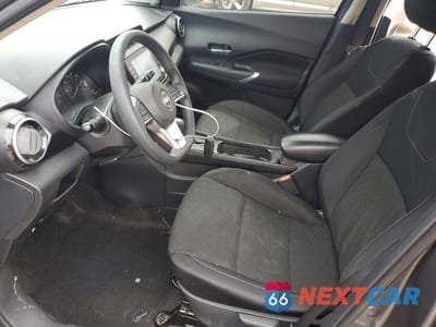 Zdjęcie 7 z 14 samochodu: 2023 NISSAN KICKS VIN:3N1CP5CV4PL562271 - miniatura