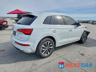 Trzecie zdjęcie samochodu z tyłu: 2023 AUDI Q5 PREMIUM PLUS 45 VIN:WA1EAAFY5P2049287 - miniatura