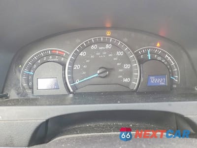 Zdjęcie 9 z 13 samochodu: 2014 TOYOTA CAMRY L VIN:4T4BF1FKXER379533 - miniatura