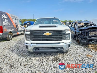 Piąte zdjęcie samochodu w środku: 2024 CHEVROLET SILVERADO HD UTILITY / SERVICE TRUCK VIN:1GB4WLE75RF204296 - miniatura