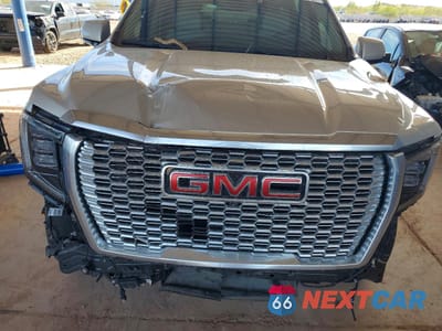 Zdjęcie 11 z 12 samochodu: 2023 GMC YUKON XL DENALI VIN:1GKS2JKT5PR385064 - miniatura