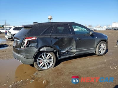 Trzecie zdjęcie samochodu z tyłu: 2025 CADILLAC XT5 SPORT VIN:1GYKNGRS6SZ111510 - miniatura