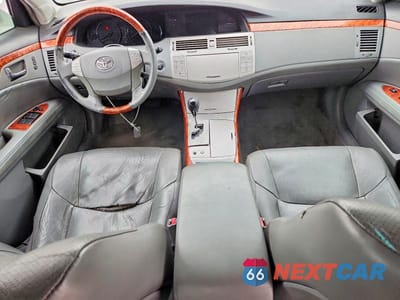 Zdjęcie 8 z 11 samochodu: 2006 TOYOTA AVALON LIM VIN:4T1BK36B26U085434 - miniatura