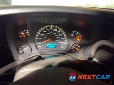 Zdjęcie 8 z 11 samochodu: 2005 CHEVROLET EXPRESS G3500 VIN:1GBHG31U851174115 - miniatura