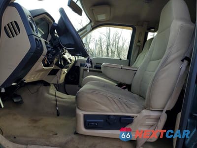 Zdjęcie 7 z 11 samochodu: 2008 FORD F250 SUPER DUTY VIN:1FTSW21R28EE44592 - miniatura