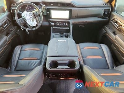 Zdjęcie 8 z 12 samochodu: 2024 GMC SIERRA K2500 AT4 VIN:1GT49PEY8RF310163 - miniatura