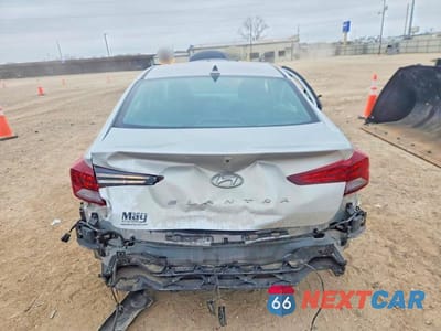 Zdjęcie 6 z 13 samochodu: 2019 HYUNDAI ELANTRA SEL VIN:5NPD84LF6KH445429 - miniatura