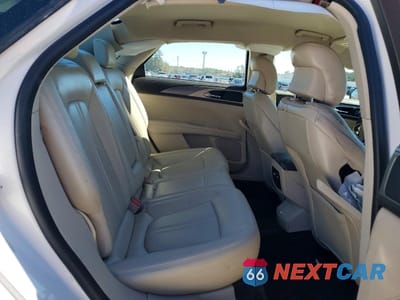 Zdjęcie 10 z 14 samochodu: 2019 LINCOLN MKZ VIN:3LN6L5A9XKR604410 - miniatura