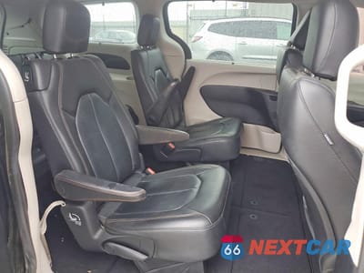 Zdjęcie 11 z 14 samochodu: 2020 CHRYSLER PACIFICA TOURING L VIN:2C4RC1BG0LR200417 - miniatura