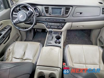 Zdjęcie 8 z 12 samochodu: 2017 KIA SEDONA LX VIN:KNDMB5C1XH6280418 - miniatura