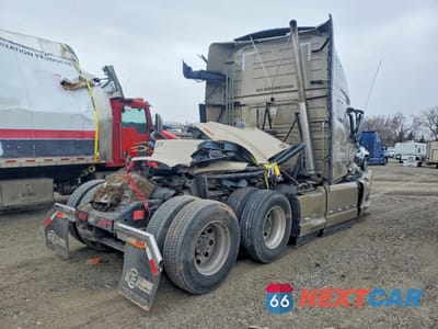 Czwarte zdjęcie samochodu z boku: 2025 VOLVO VNL SEMI TRUCK VIN:4V4NC9EH4SN691625 - miniatura