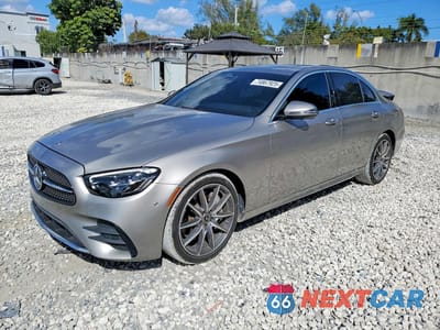 2021 MERCEDES-BENZ E 350 W1KZF8DBXMA896815 - główne zdjęcie licytacji z USA - miniatura