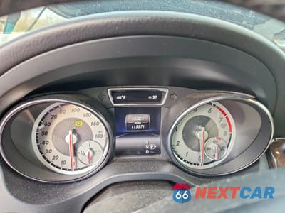 Zdjęcie 9 z 12 samochodu: 2014 MERCEDES-BENZ CLA 250 VIN:WDDSJ4EB6EN033611 - miniatura