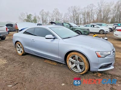 Czwarte zdjęcie samochodu z boku: 2015 AUDI A5 PREMIUM VIN:WAUCFAFR7FA013805 - miniatura