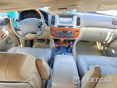 Zdjęcie 8 z 14 samochodu: 2006 LEXUS LX 470 BASE VIN:JTJHT00W164006774 - miniatura