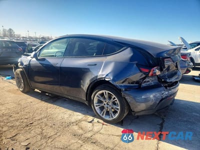 Drugie zdjęcie samochodu z przodu: 2023 TESLA MODEL Y VIN:7SAYGDEE4PA209277 - miniatura