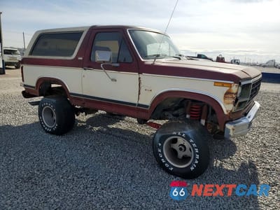 Czwarte zdjęcie samochodu z boku: 1982 FORD BRONCO U100 VIN:1FMEU15F5CLA01592 - miniatura