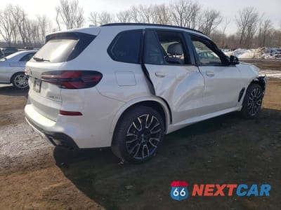 Trzecie zdjęcie samochodu z tyłu: 2024 BMW X5 XDRIVE50E VIN:5UX43EU0XR9U44395 - miniatura