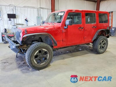2014 JEEP WRANGLER UNLIMITED SAHARA 1C4HJWEG1EL324346 - główne zdjęcie licytacji z USA - miniatura