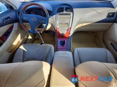 Zdjęcie 8 z 12 samochodu: 2007 LEXUS ES VIN:JTHBJ46G772040610 - miniatura