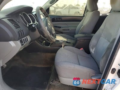 Zdjęcie 7 z 11 samochodu: 2015 TOYOTA TACOMA BASE VIN:5TFTX4CN4FX065408 - miniatura