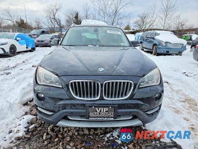 Piąte zdjęcie samochodu w środku: 2014 BMW X1 XDRIVE35I VIN:WBAVM5C56EVV92641 - miniatura