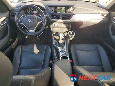 Zdjęcie 8 z 13 samochodu: 2013 BMW X1 XDRIVE35I VIN:WBAVM5C52DVV91159 - miniatura