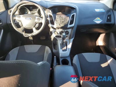 Zdjęcie 8 z 11 samochodu: 2012 FORD FOCUS SE VIN:1FAHP3K29CL442072 - miniatura