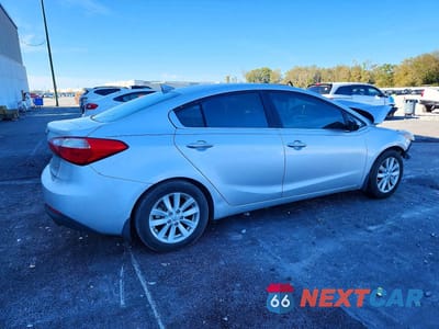 Trzecie zdjęcie samochodu z tyłu: 2015 KIA FORTE EX VIN:KNAFX4A89F5333243 - miniatura