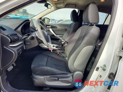Zdjęcie 7 z 13 samochodu: 2022 MITSUBISHI ECLIPSE CROSS LE VIN:JA4ATVAA8NZ042154 - miniatura
