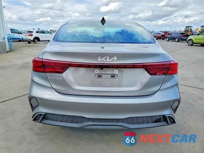 Zdjęcie 6 z 13 samochodu: 2023 KIA FORTE LXS VIN:3KPF24AD3PE554745 - miniatura