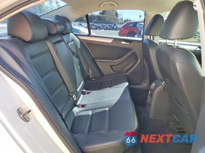 Zdjęcie 10 z 12 samochodu: 2014 VOLKSWAGEN JETTA SE VIN:3VWD17AJ9EM404057 - miniatura