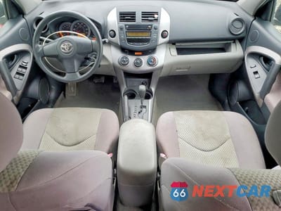 Zdjęcie 8 z 11 samochodu: 2007 TOYOTA RAV4 VIN:JTMBD33V876054319 - miniatura