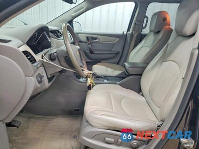 Zdjęcie 7 z 13 samochodu: 2017 CHEVROLET TRAVERSE PREMIER VIN:1GNKRJKD7HJ181180 - miniatura