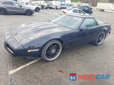 1984 CHEVROLET CORVETTE 1G1AY0787E5150019 - główne zdjęcie licytacji z USA - miniatura